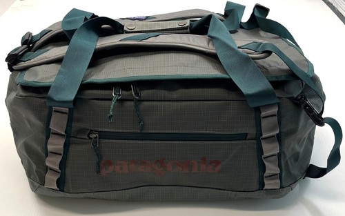 Patagonia black hole duffel - black,