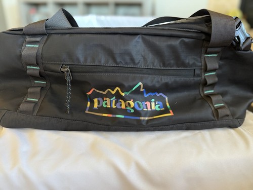 Patagonia black hole duffel - black,