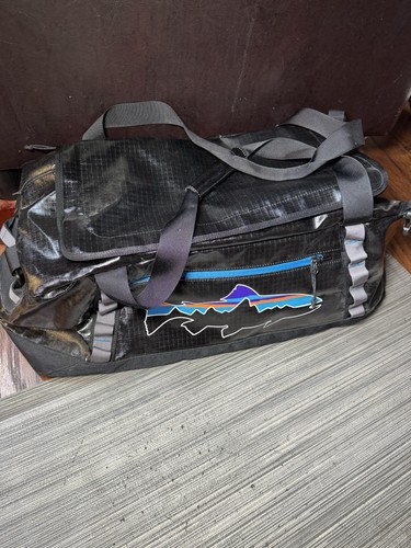 Patagonia black hole 55l - black,