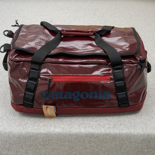 Glossy patagonia black hole - glossy,